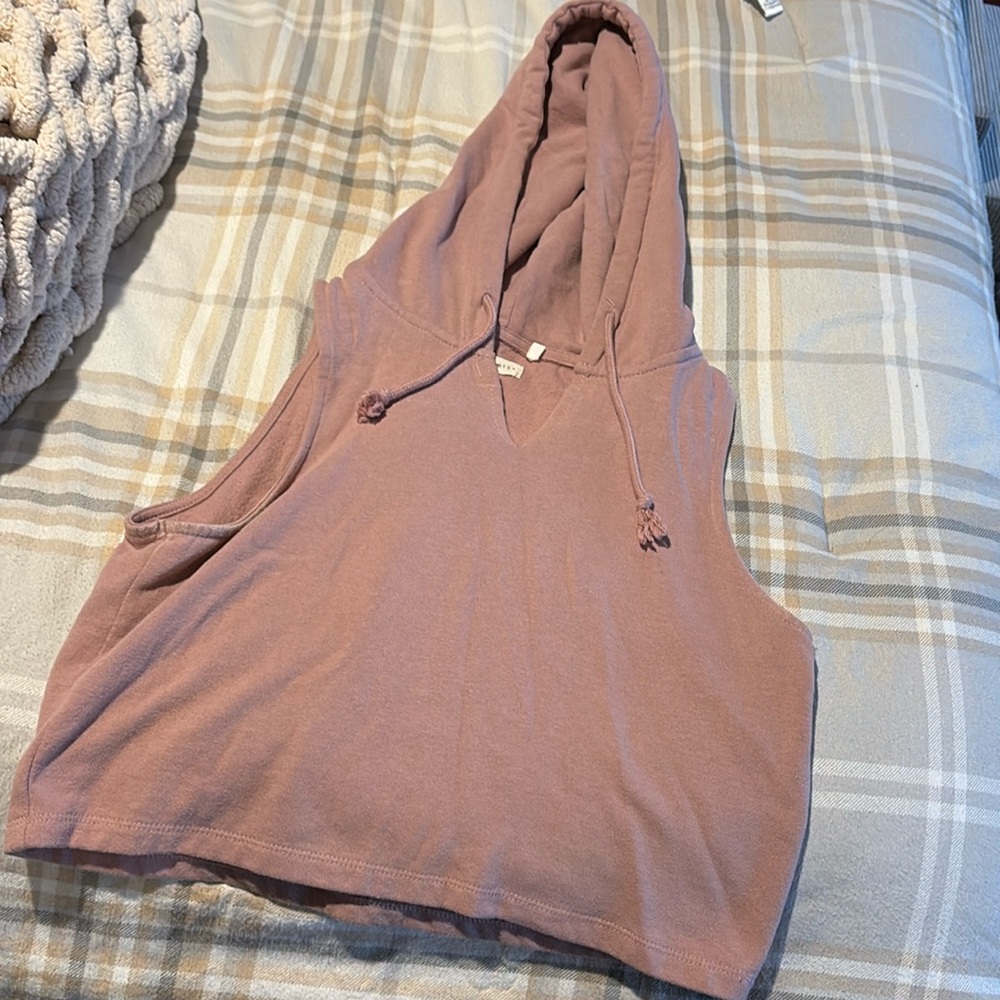 Soft pink sleeveless muscle hoodie